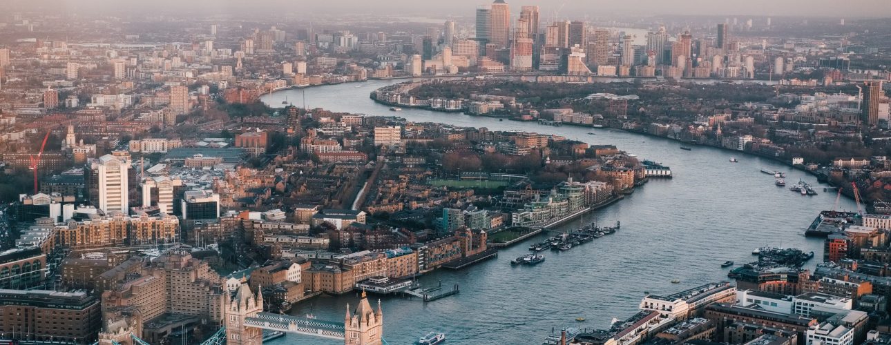 benjamin-davies-Oja2ty_9ZLM-unsplash